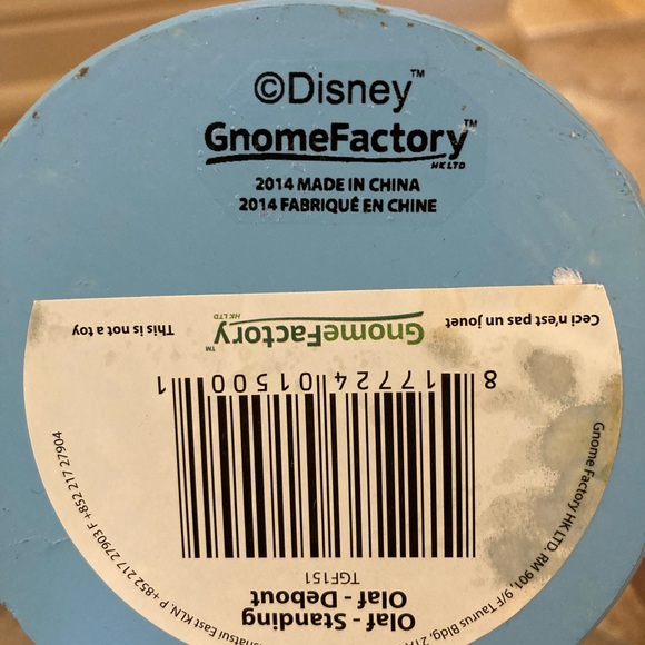 Frozen Olaf Garden/Christmas Figurine Statue - Picture 3 of 3